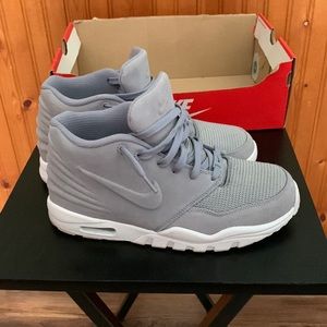 Nike Air Entertrainer